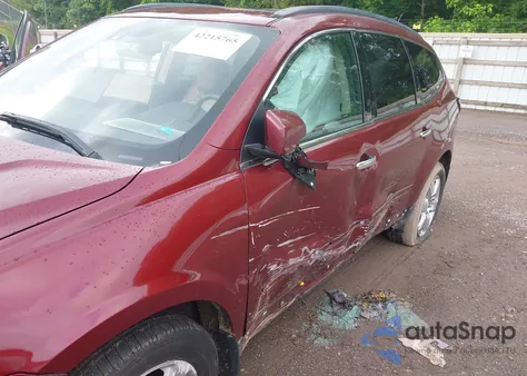 2017 Chevrolet Traverse Premier z USA, uszkodzony, nr VIN 1GNKVJKD0HJ118529